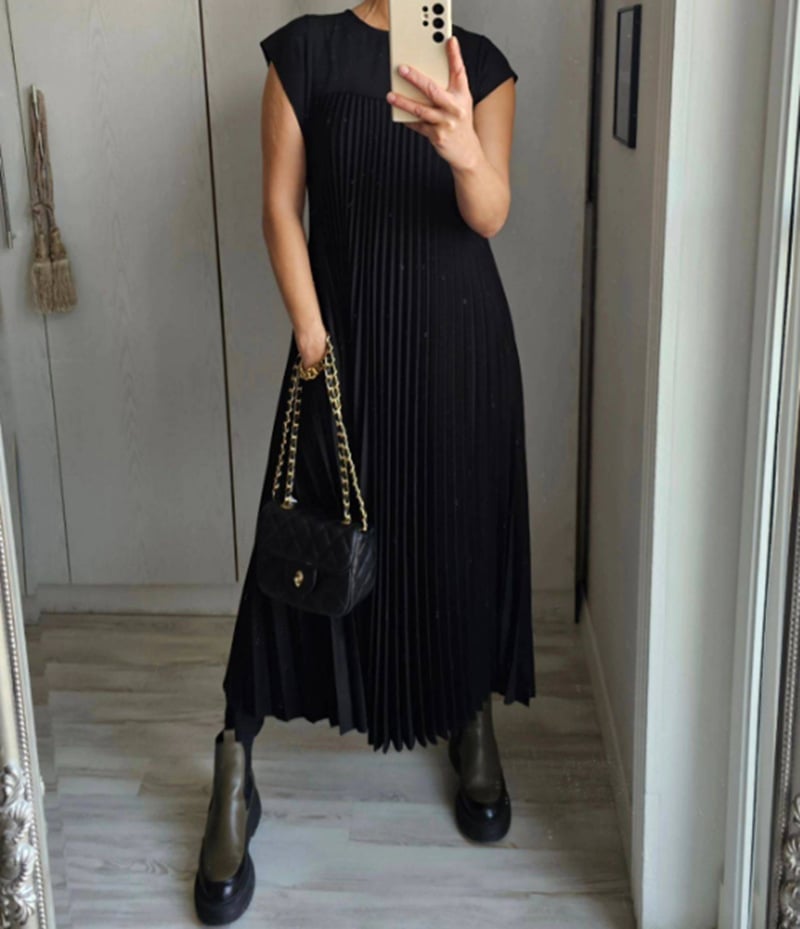 SOPHIA - Elegant Pleated Maxi Dress